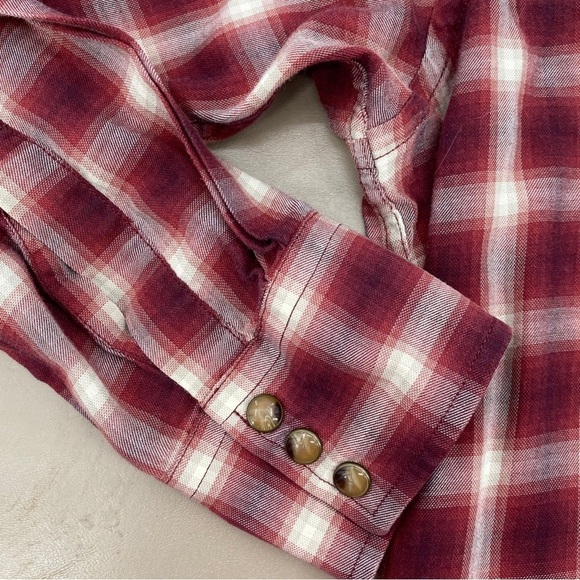 Pendleton Men’s Plaid Snap Button Long Sleeve Lightweight Shirt Size Large - Picture 4 of 8